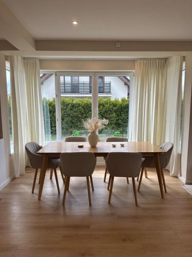 Fotografie z fotogalerie ubytování Charming Scandinavian Getaway Close to Toruń v destinaci Papowo Toruńskie