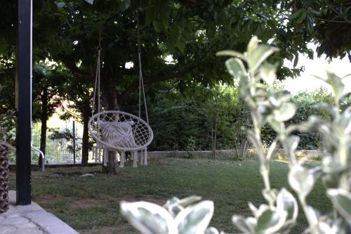 "LaGo Village House" Family & Group Retreat near Meteora