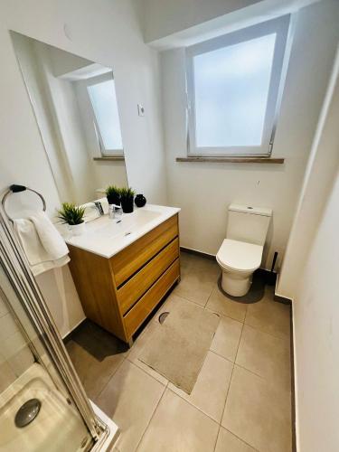 The Crespo House - NO 5F - Central Two-Bedroom Apartment