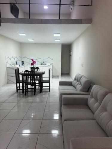 Ruang duduk di Hollywood Lofts alojamiento