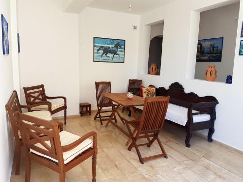 Gallery image of Ira Apartments in Kamari