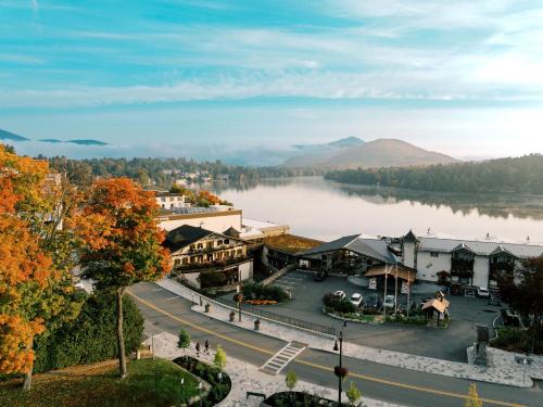 Afbeelding uit fotogalerij van Golden Arrow Lakeside Resort in Lake Placid