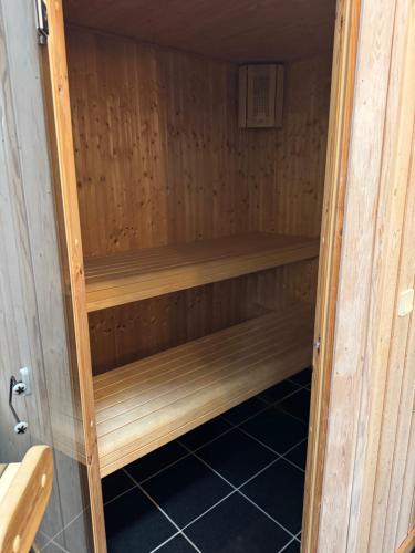 Imagen de la galería de Bøtøstrand feriehus 88c, en Bøtø By