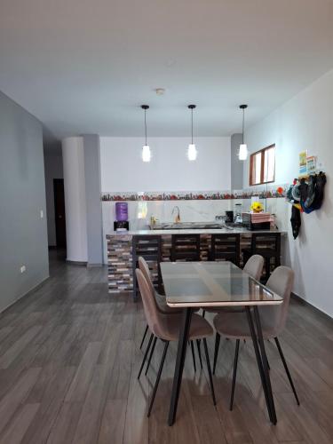 Kuchyň nebo kuchyňský kout v ubytování Casa Alexita