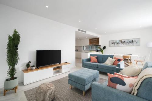 BreNia Luxury 3 bedrooms Near Beach and Old Town