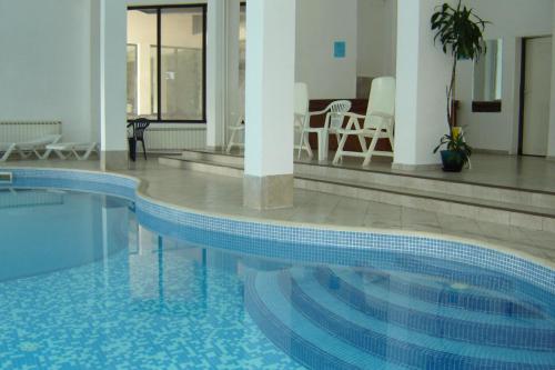 Finlandia Hotel tesisinde veya buraya yakın yüzme havuzu