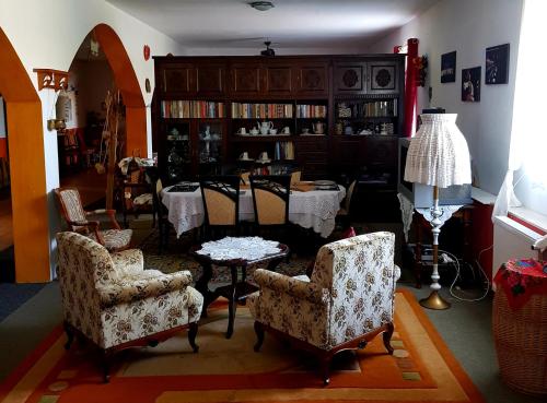 Dom Na Ludowo w Brzeźnicy