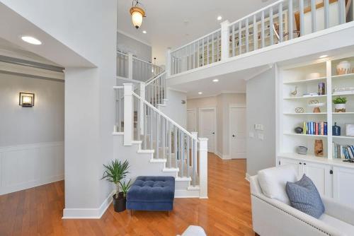 Χώρος καθιστικού στο Mount Finlayson View Villa