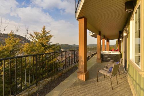 Μπαλκόνι ή βεράντα στο Mount Finlayson View Villa