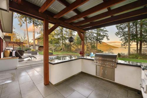 Η κουζίνα ή μικρή κουζίνα στο Beachside Living Cherry Point