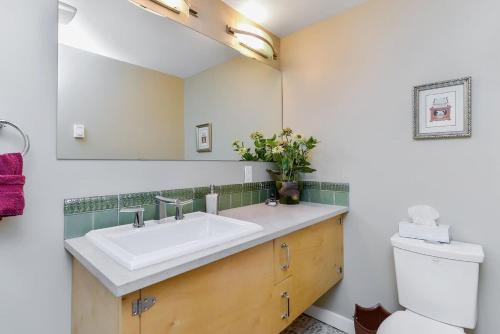 Un baño de Oceanside Lodge Saanich Inlet