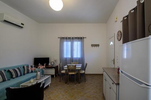 Kuchyň nebo kuchyňský kout v ubytování Eleni House