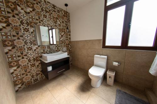 Un baño de Cayalá Hospitalidad
