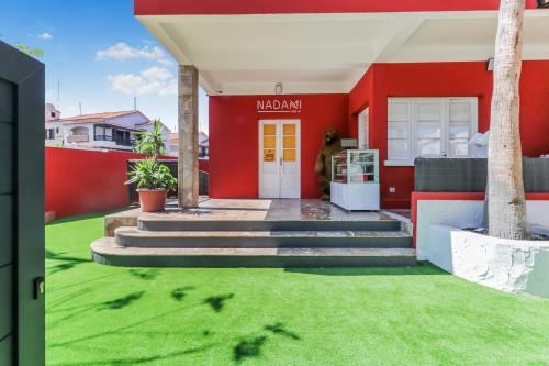 City Garden Suites Nadami 1935
