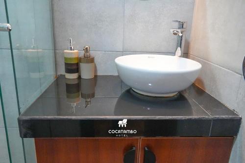 Ένα μπάνιο στο Cocatambo