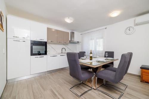 Apartment Dijana