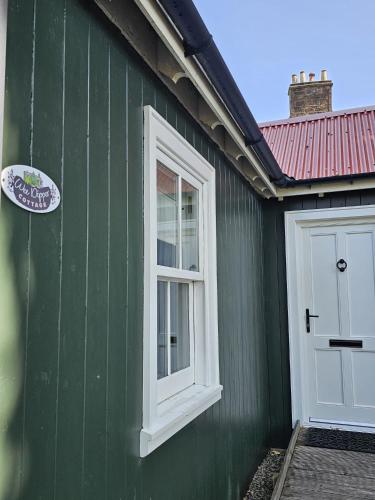 Φωτογραφία από το άλμπουμ του Wee Dipper Cottage Maybole σε Maybole