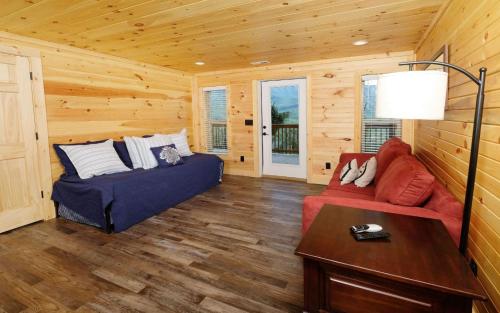 Χώρος καθιστικού στο Birdhouse