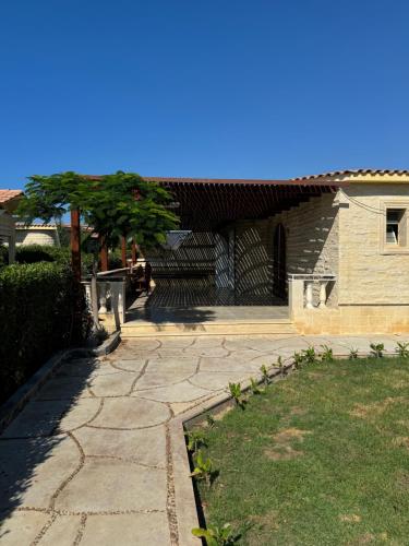 Budova, kde se vila nachází