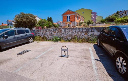 Awesome Apartment In Mali Losinj With Wifi