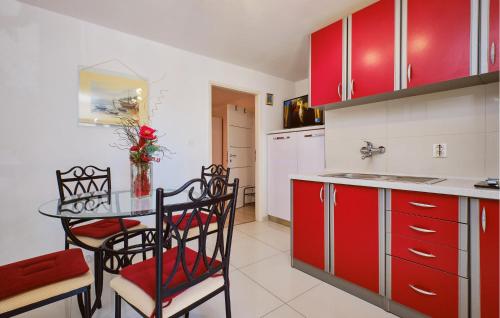 Cozy Apartment In Mali Losinj