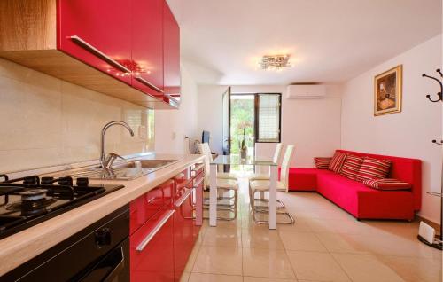 Nice Apartment In Mali Losinj With Wifi