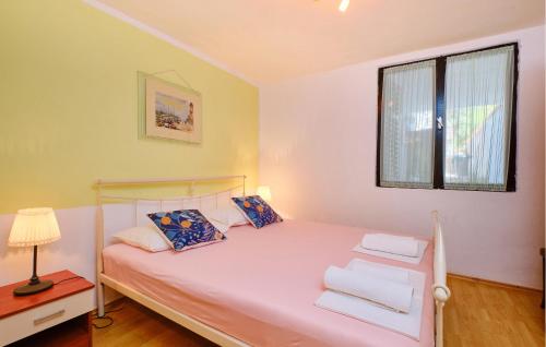 Nice Apartment In Mali Losinj With Wifi