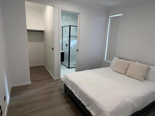 Gallery image of Faser Rise home in Sydenham