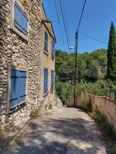 T2 La Treille avec extérieur non attenant