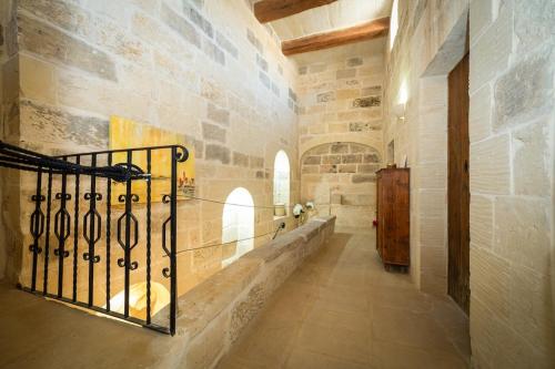 Fotografie z fotogalerie ubytování Charming Farmhouse with Pool v destinaci Sannat