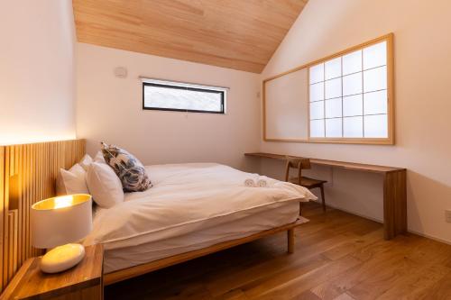 Hinoki Chalet by Hakuba White Fox Company