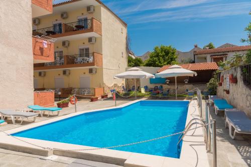 Gallery image of Oscar in Kallithea Halkidikis