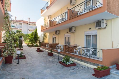 Gallery image of Oscar in Kallithea Halkidikis