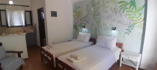 PARACHOS Trulos beach accomodation 500 metres from the sea