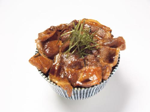 a muffin with meat and a garnish ofermottermott at APA Hotel Sapporo Susukino Ekinishi in Sapporo