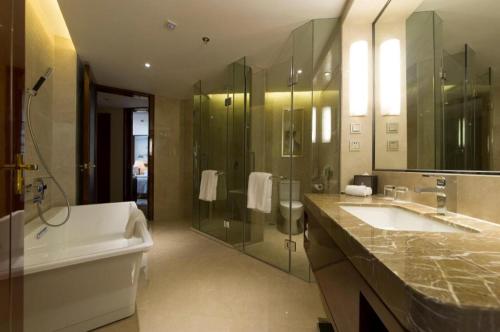 Ένα μπάνιο στο Yang Peng Jin Jiang Hotel
