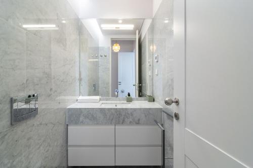 Unique Chiado, 2 Bedroom DeLuxe Suite