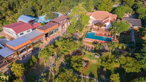 Bazén v ubytování Dusit Talai Resort nebo v jeho okolí