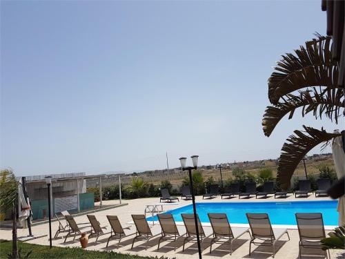 The swimming pool at or close to L'Isola del Sale