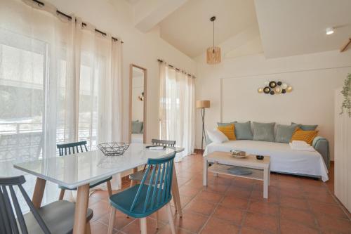 Gallery image of Oceanida Anastasia in Nikiana