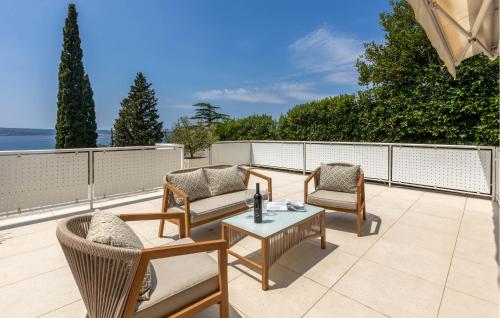 1 Bedroom Amazing Apartment In Dramalj