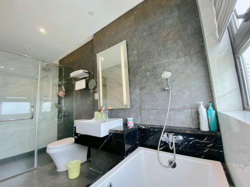 Ένα μπάνιο στο Amanda Apartment Quy Nhon