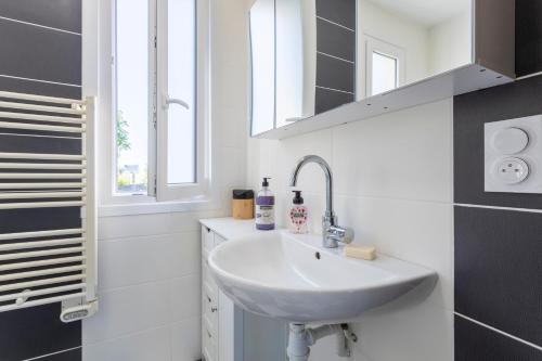 Koupelna v ubytování Ty porz mouzic vue mer 50m plage