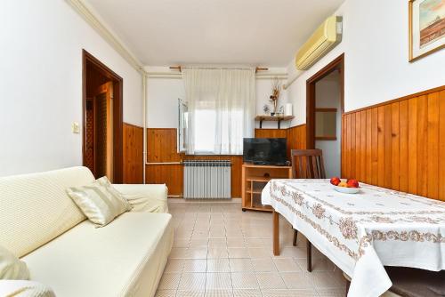 Apartments Marija 2394