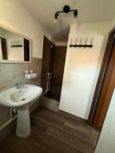 Ένα μπάνιο στο Vila lydia Costinesti