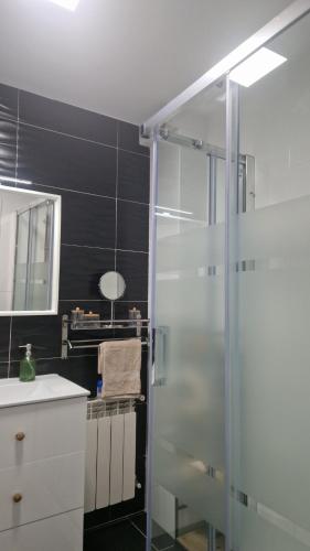 Ένα μπάνιο στο Apartamento IBY