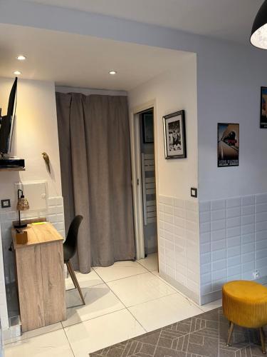 Studio à 100 mètres de la plage et de la Croisette