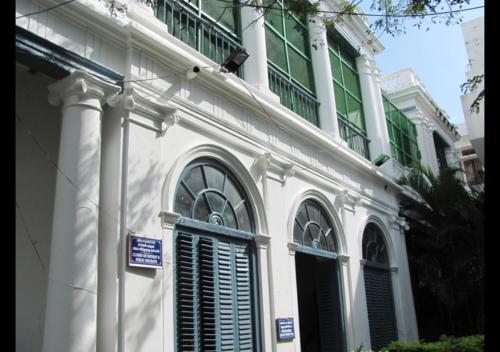 Το κτήριο όπου στεγάζεται  ο ξενώνας