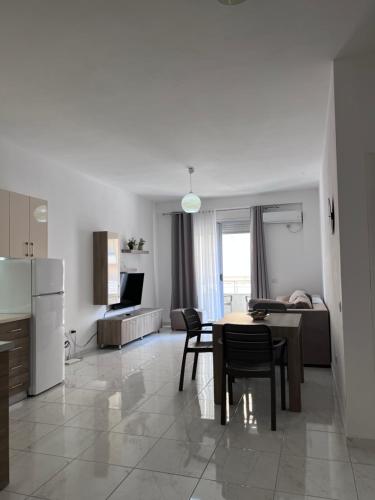 Køkken eller tekøkken på Alis Apartment