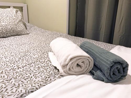 Ένα ή περισσότερα κρεβάτια σε δωμάτιο στο Urbany Hostel Barcelona